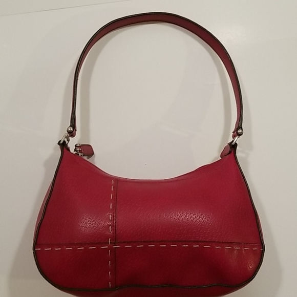 LIQUOR BRAND VEGA PURSE RED